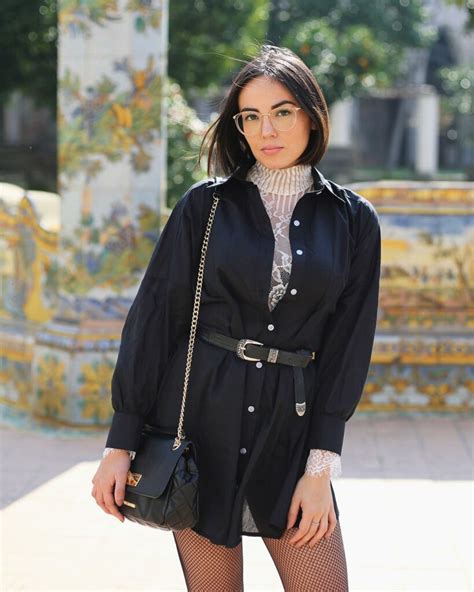 Agathe Auproux Offre Un Véritable Défilé De Mode à Ses Fans Sur Instagram