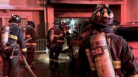 Fdny Box 7423 ~ Fdny Battling A 10 75 E Bike Lithium Ion Battery Garage Fire On 32nd Street