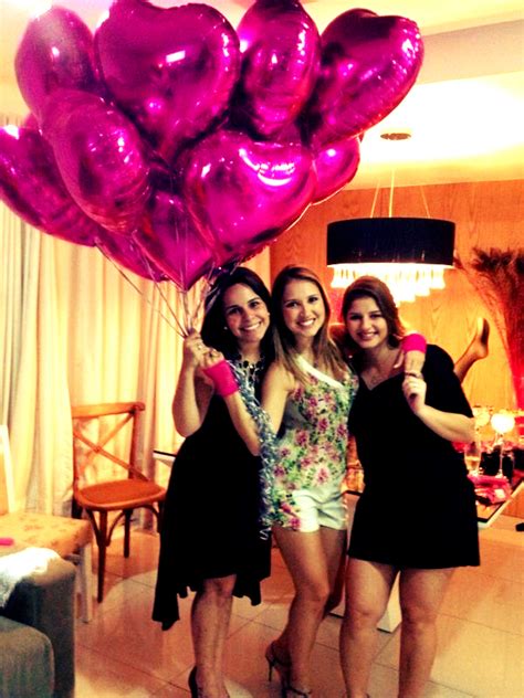 Ch De Lingerie Da Thanandra Peguei O Bouquet