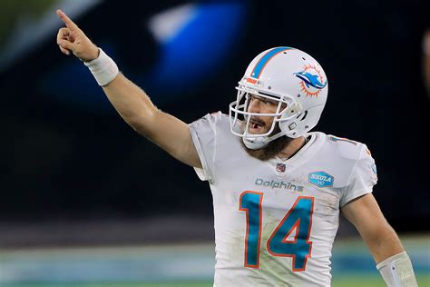 Ryan Fitzpatrick Sets NFL Record as Dolphins Defeat Jaguars on Thursday