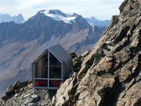 Gallery of Bivouac Luca Pasqualetti at Morion / Roberto Dini + Stefano