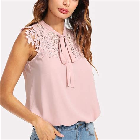 Pink Guipure Lace Applique Tied Neck Bow Top Women Stand Collar