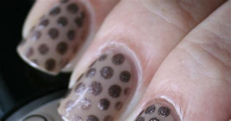 The Broad Stroke Nude Polka Dots
