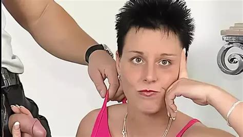 German Milf Is Beim Ersten Casting Mit Riesigem Dildo Xhamster