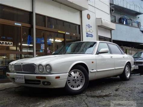 Jaguar Xj Series Information And Photos Momentcar