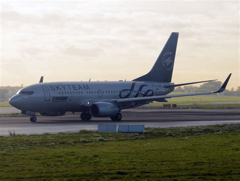 Tarom Boeing 737 78J YR BGF Cn 28440 795 Tarom Boeing 737 Flickr