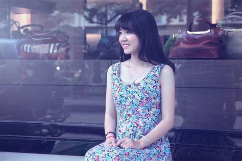 N T Ng V I N Nh N Vi N Ng N H Ng Xinh P Nh Hot Girl