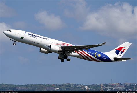 M Mta Malaysia Airlines Airbus A Photo By Swisse Id