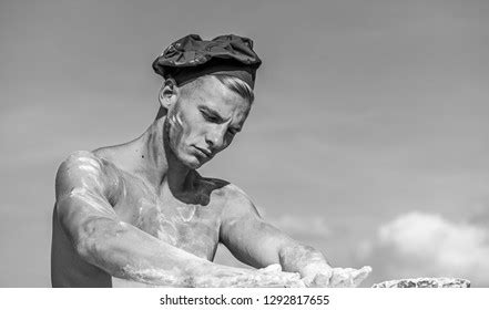 9 Hundred Man Cooking Naked Royalty Free Images Stock Photos Pictures Shutterstock