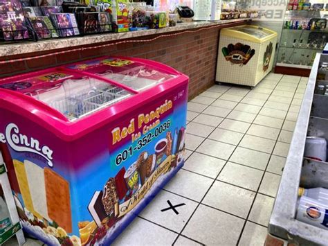 RED PENGUIN ICE CREAM - 90 Photos - Ice Cream & Frozen Yogurt - 1524