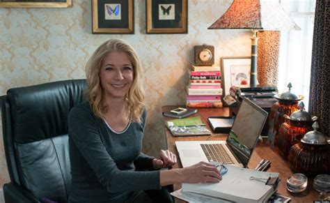 Candace Bushnell Sex And The City Author Talks Divorce Single Life Video Huffpost