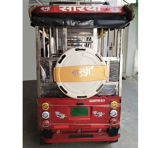 Saarthi Plus Lithium Battery Operated Rickshaw At Piece