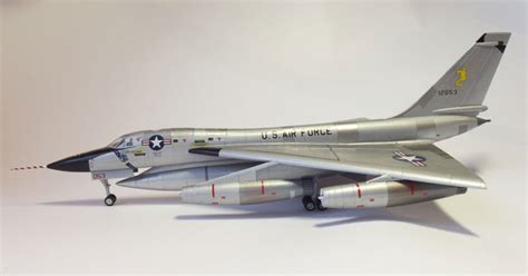 Model aircraft B-58 Hustler assembled from Italery aircraft model kit ...