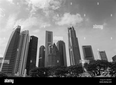 Singapore Green Building Black And White Stock Photos And Images Alamy