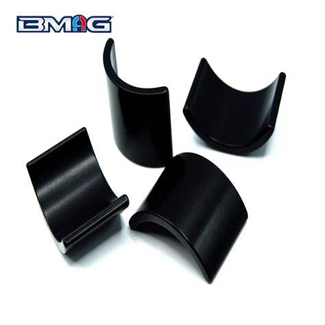 Black Epoxy Coated N52 Neodymium Arc Magnet Epoxy Plating Magnet