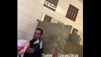 Suposto Paulo Tosta No Banheirao XVIDEOS