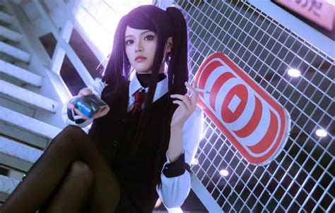 Girl Sexy Model Cosplay Brunette Cute Cigarettes