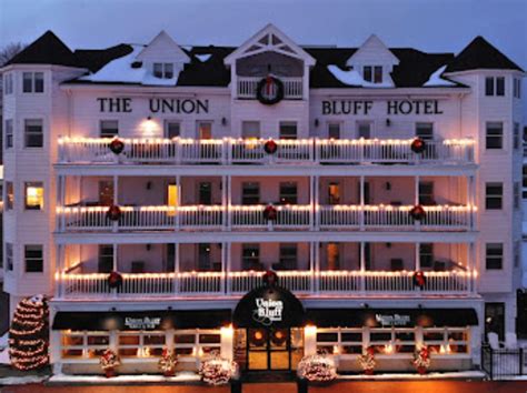 Gay Maine Ultimate Travel Guide Hotels Restaurants Bars