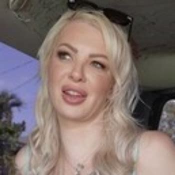 Amy Gun Babe Page Watch This Pornstar On FreeOnes