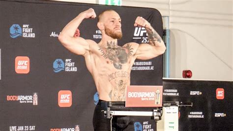 Ufc Weigh Ins Conor Mcgregor Et Dustin Poirier Au