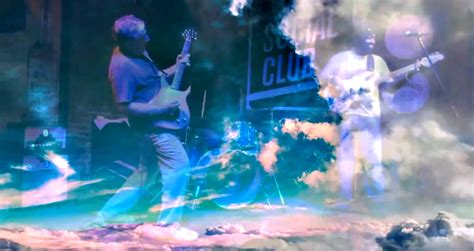 Preminuo D Ek Erman Biv I Gitarista Red Hot Chili Peppersa Headliner