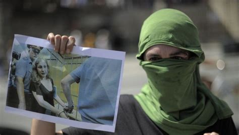 Russie Les Pussy Riot Condamn Es Deux Ans De Camp Lindependant Fr