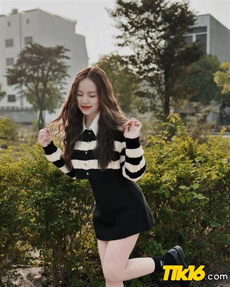 Th Nhung G Y Tv L Ai Nh Nhung Th Bikini N Ng B Ng G I C M