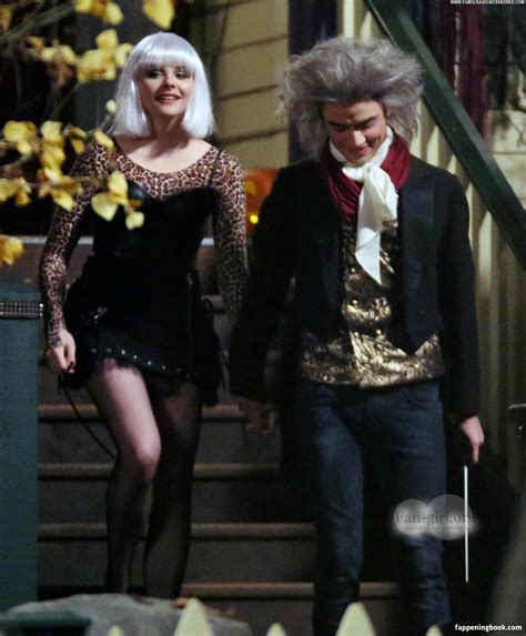 Chloë Grace Moretz chloegmoretz Nude The Fappening Photo 5291979 FappeningBook