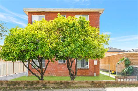 319 Carramar Avenue Carramar Nsw 2163 Domain