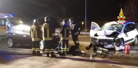 Incidente Allo Svincolo Autostradale Di Ancona Sud Tre Feriti