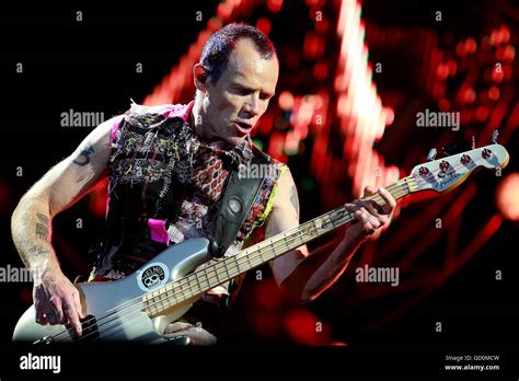 Red Hot Chili Peppers Bassist Flea High Resolution Stock Photography And Images Alamy