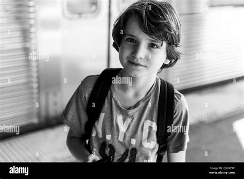 Myrtle Av New York City Ny Usa 12 Years Old Caucasian Teenager Boy With Brown Hair And In