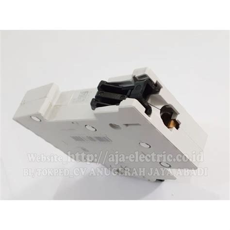 MCB ABB 1 POLE 20A SH201L-C20 - AJA Electric