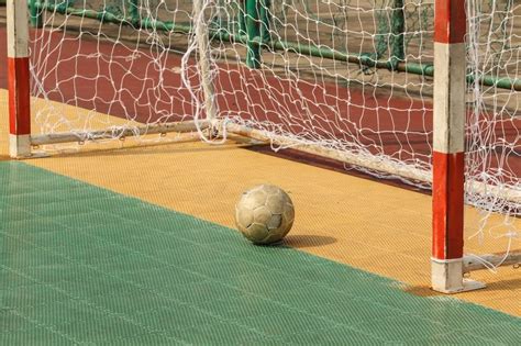 Aulas gratuitas de Futsal em Anápolis GO A hora do dinheiro