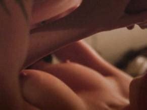 LINDSAY LAMB Nude AZNude