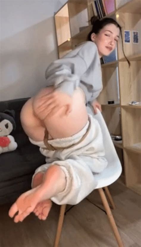 Looking For This Thick Ass 1 Reply 1663600 NameThatPorn