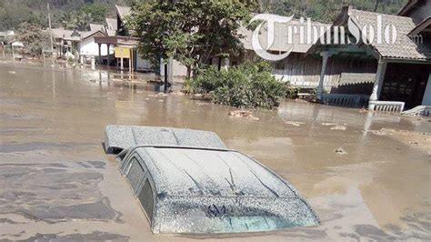 Detik Detik Kuasa Ilahi Selamatkan Relawan UNS Tiba Tiba Lahar Semeru