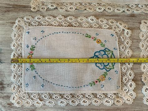 Vtg Hand Embroidered Floral Linen Lace Edge Dresser Runner Doily