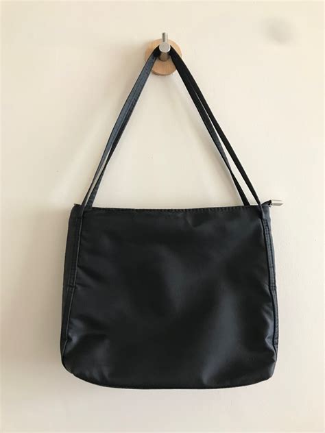 Glassons Black Shoulder Bag Women S Fashion Bags And Wallets Shoulder Bags On Carousell