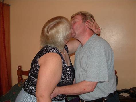 Blonde MILF With Chubby Body Lets Her Hubby XXX Dessert Picture