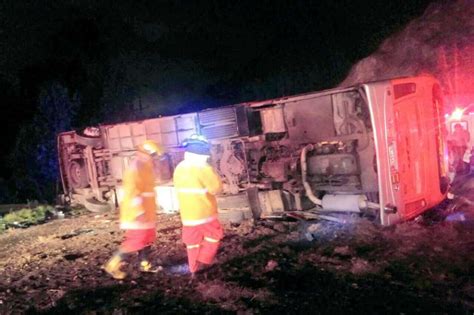 Cinco Muertos Y 20 Heridos Deja Accidente En La Vía Bogotá Girardot