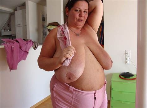 Huge Amateur Mature Showing Her Monster Boobs Porn Pictures XXX Photos Sex Images