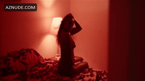 DOIS MAIS DOIS NUDE SCENES AZNude