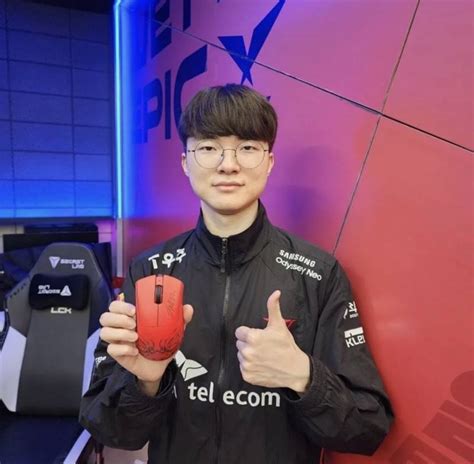 T1 Led By Faker Defeats JDG In League Of Legends World Championship