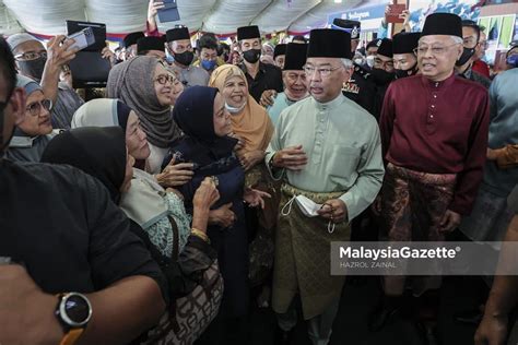 Suasana Dan Gelagat Orang Ramai Hadir Rumah Terbuka Aidilfitri Perdana