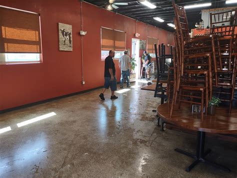 'It's a mess': Citrus County's coastal towns begin Idalia mop-up