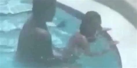 Foursome Sex In Public TRAIN Tnaflix