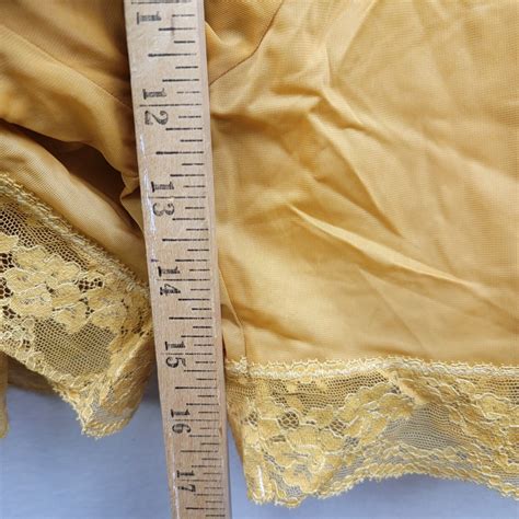Vintage OLGA Lingerie Mustard Panti Slip Pretty Lace Gem
