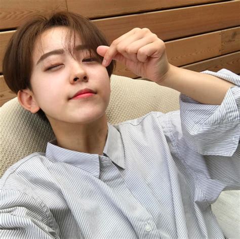 Hot Instagram H N Qu C L Con Trai Th D Th Ng L Con G I L I C C Xinh