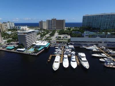 Gallery - Pompano Hotels - Sands Harbor Resort & Marina